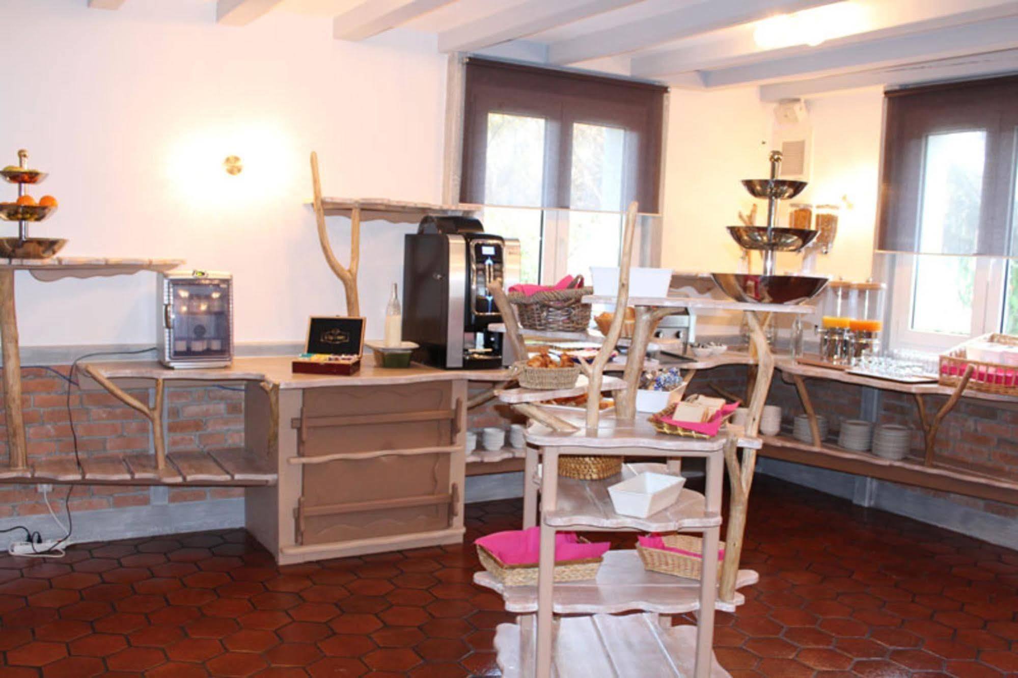 Auberge La Tomette, The Originals Relais Vitrac  Exteriér fotografie